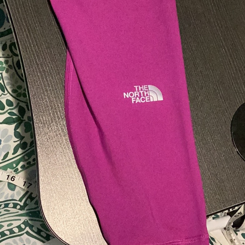 NWT Northface  7/8 leggings